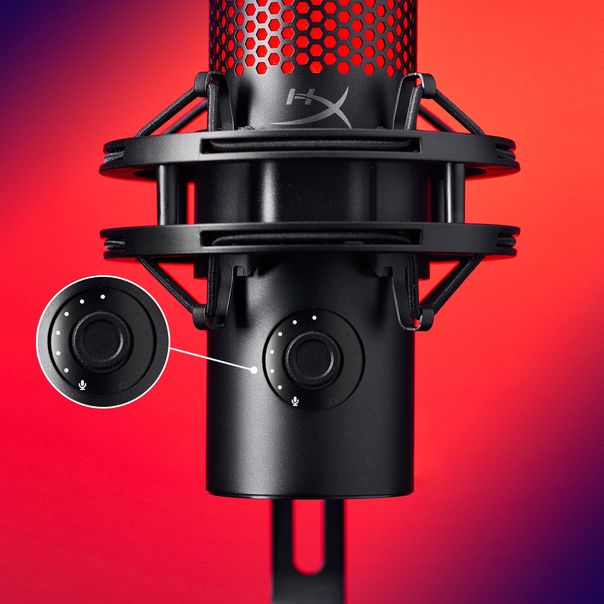 HyperX QuadCast 2: Chạm tắt tiếng và nghe giọng trực tiếp