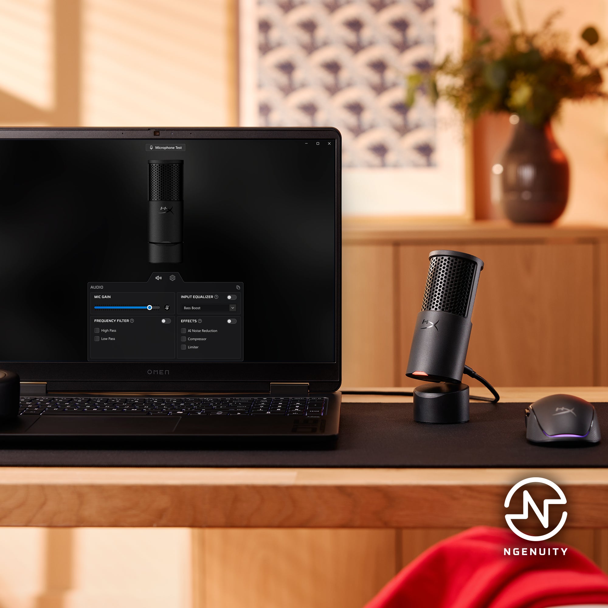 HyperX SoloCast 2: Chạm tắt tiếng và phần mềm